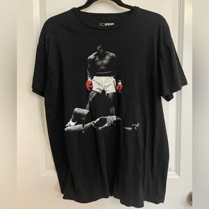 Muhammad Ali black men’s soft t shirt large